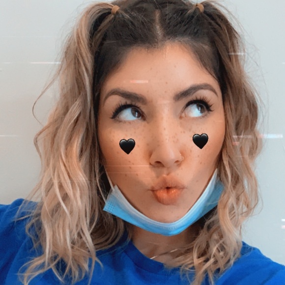 Meet your Posher, Natalie - Picture 1 of 1